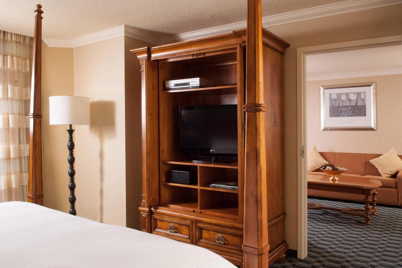 Greenville Marriott Экстерьер фото