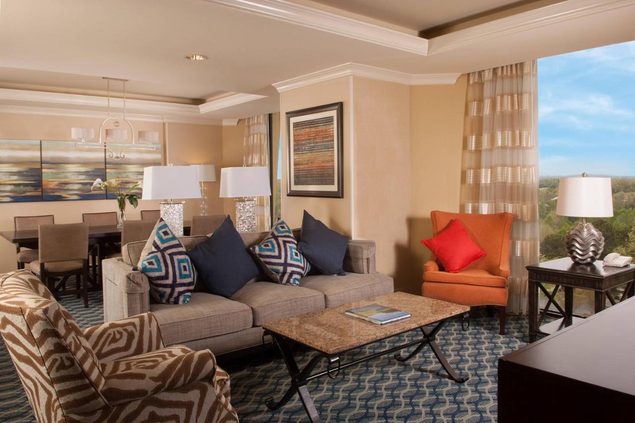 Greenville Marriott Экстерьер фото