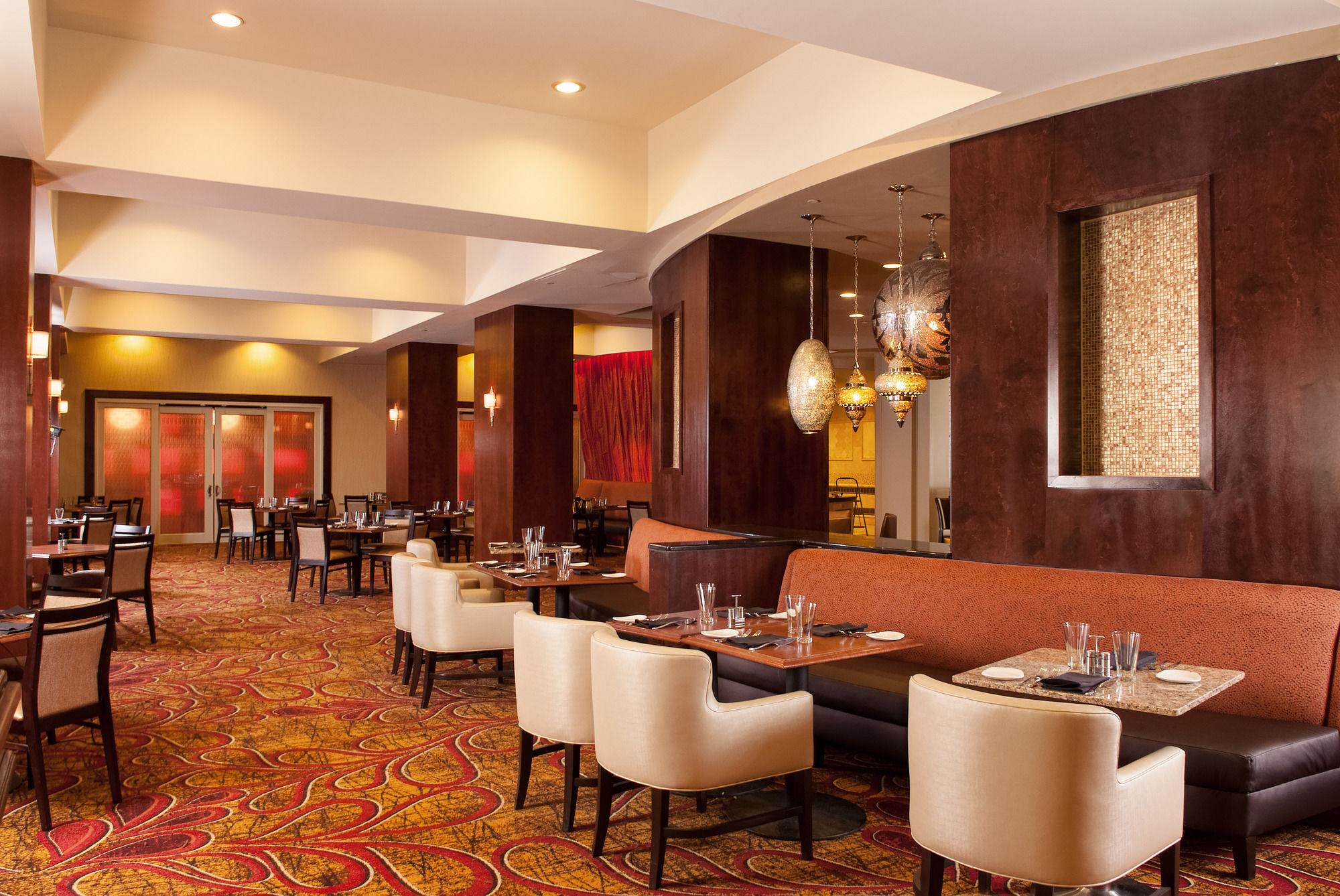 Greenville Marriott Экстерьер фото