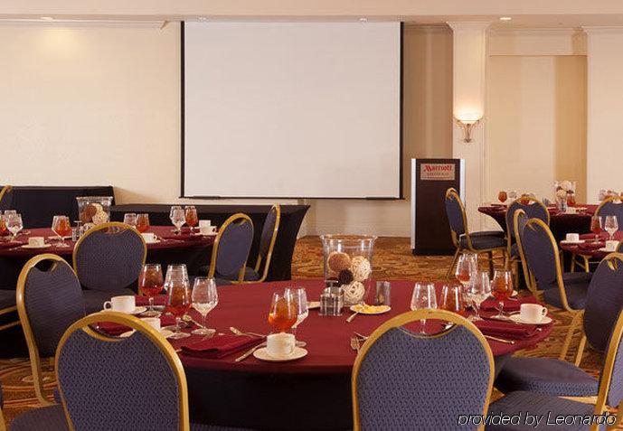 Greenville Marriott Экстерьер фото