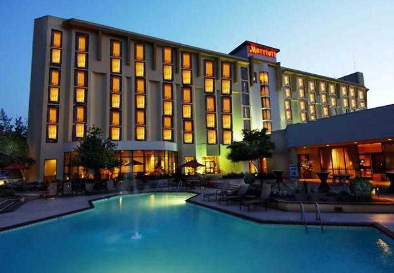 Greenville Marriott Экстерьер фото