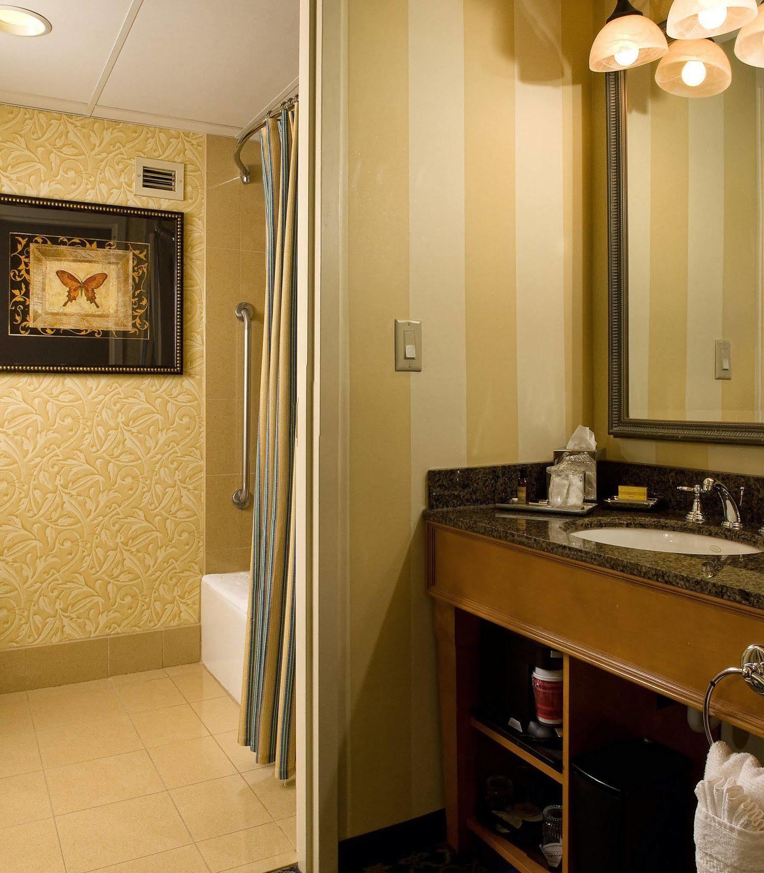 Greenville Marriott Экстерьер фото